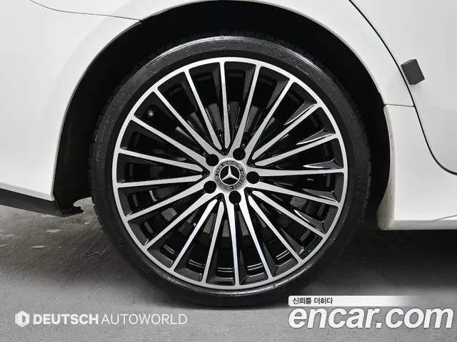 Mercedes-Benz CLS-Class — Фото автомобиля 5