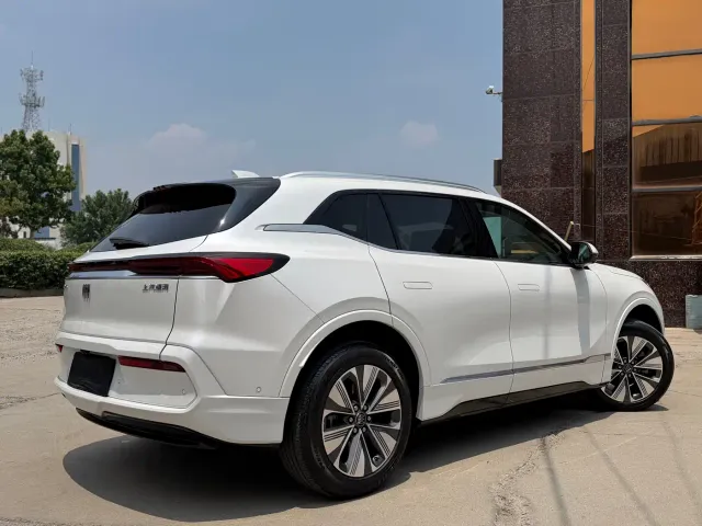 Buick E5 — Фото автомобиля 7