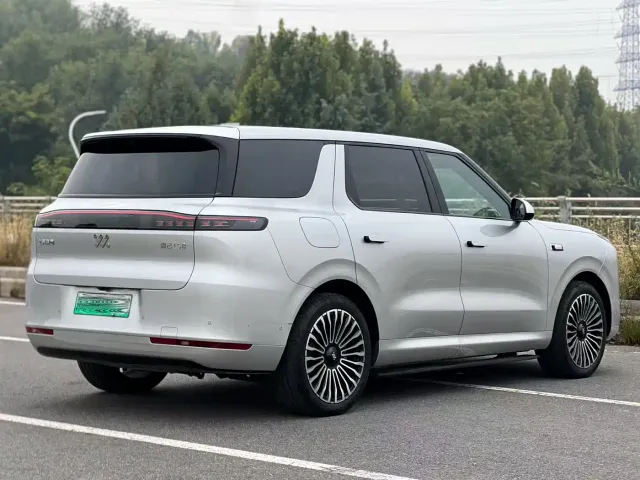 IM Motors LS8 — Фото автомобиля 13