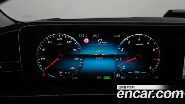 Mercedes-Benz GLE-Class — Фото автомобиля 8