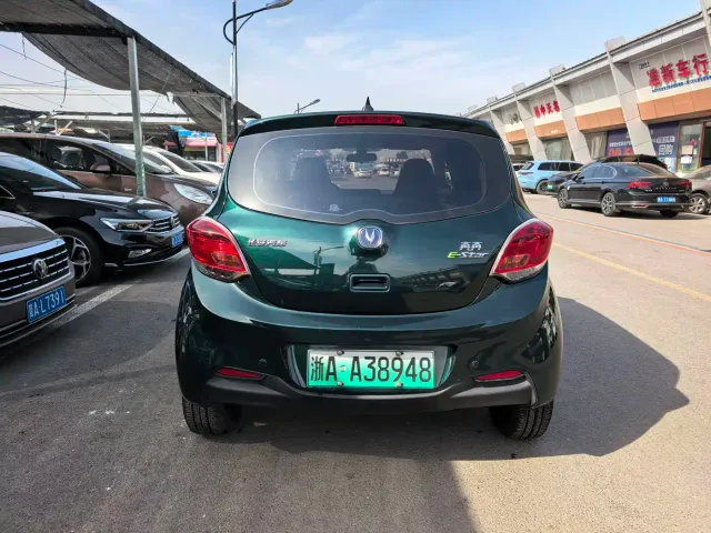 Changan Benben E-Star — Фото автомобиля 10