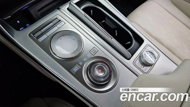 Genesis GV80 2.5T Бензин AWD — Фото автомобиля 8