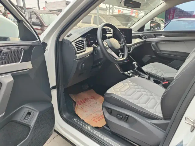 Volkswagen Tayron — Фото автомобиля 5