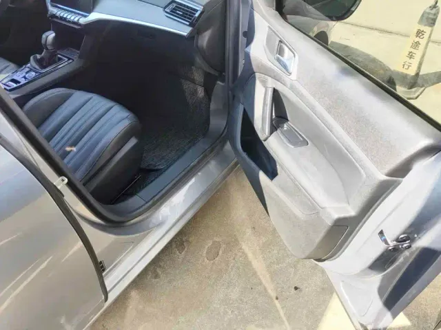 Peugeot 408 — Фото автомобиля 13