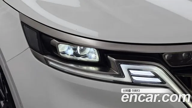 Kia Carnival 4th Gen — Фото автомобиля 7
