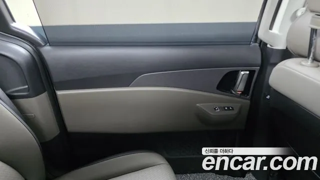 Kia Carnival — Фото автомобиля 14