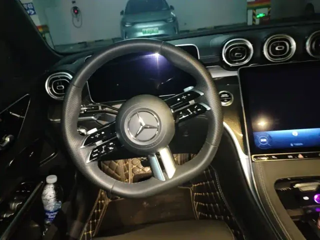 Mercedes-Benz C-Class — Фото автомобиля 11