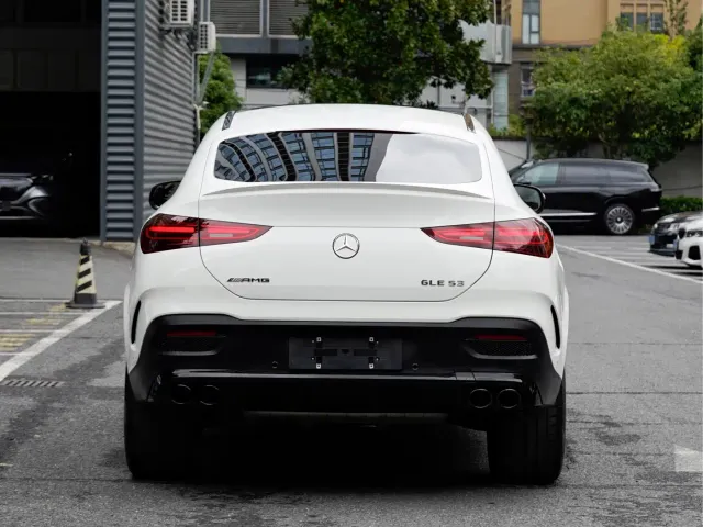 Mercedes-Benz GLE Coupe AMG — Фото автомобиля 5