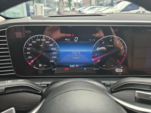 Mercedes-Benz GLE-Class — Фото автомобиля 24