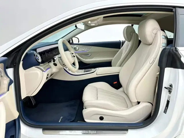Mercedes-Benz E-Class — Фото автомобиля 3