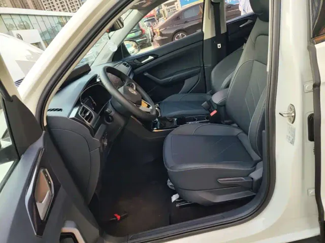 Volkswagen Tharu — Фото автомобиля 14