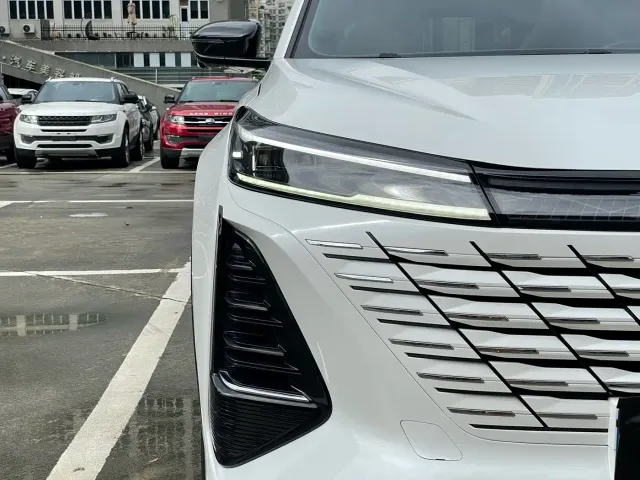 Changan CS75 Plus — Фото автомобиля 5