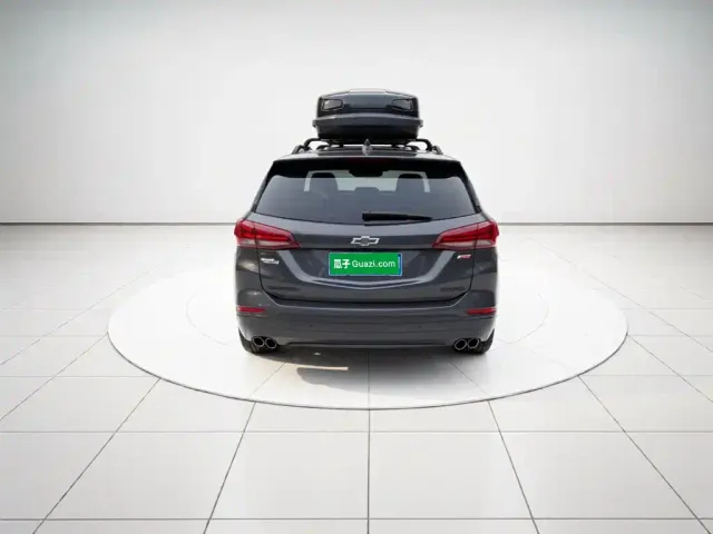 Chevrolet Equinox — Фото автомобиля 3