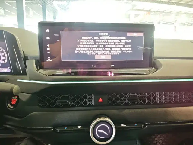Honda Accord — Фото автомобиля 12