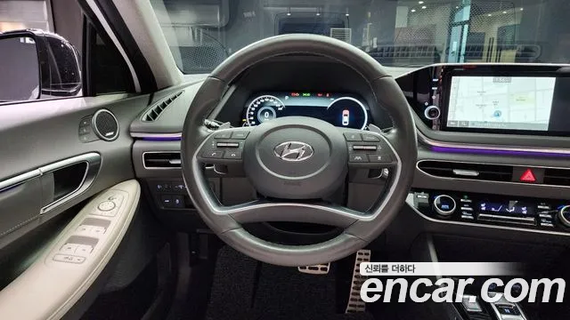 Hyundai Sonata — Фото автомобиля 14
