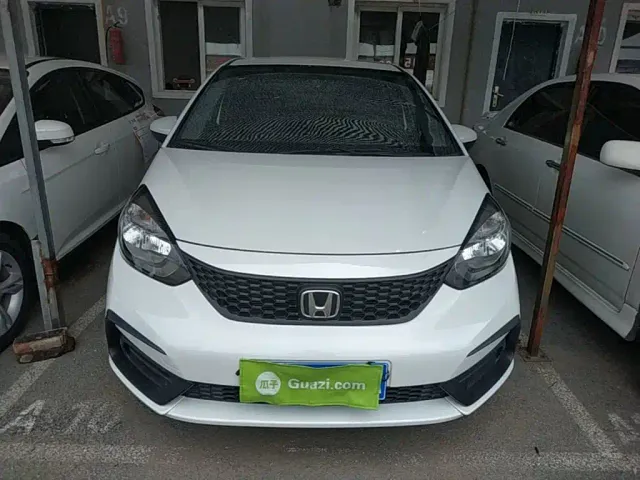 Honda Fit — Фото автомобиля 2