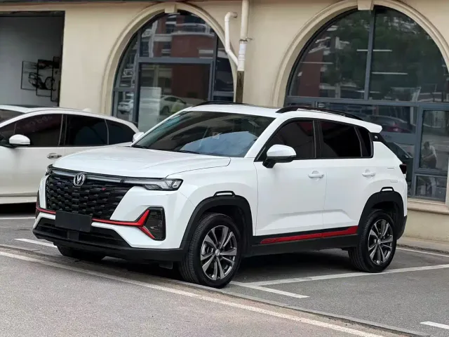 Фотография автомобиля — Changan CS35 Plus