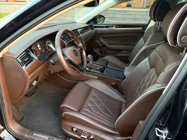 Volkswagen Phideon — Фото автомобиля 8