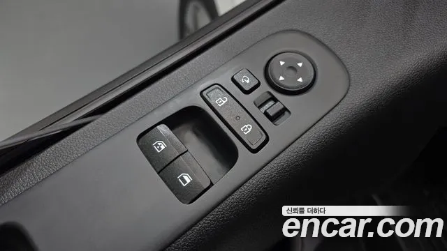 Hyundai Staria Staria 4WD Tourer 11 мест — Фото автомобиля 30