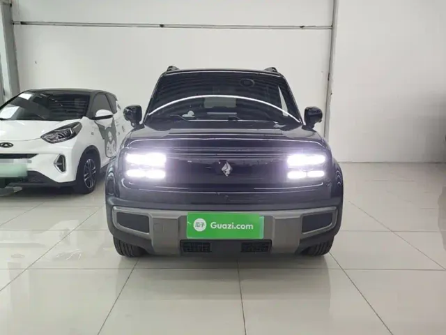 Baojun Yep Plus — Фото автомобиля 2