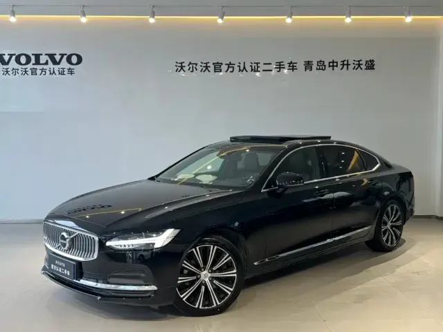 Фотография автомобиля — Volvo S90