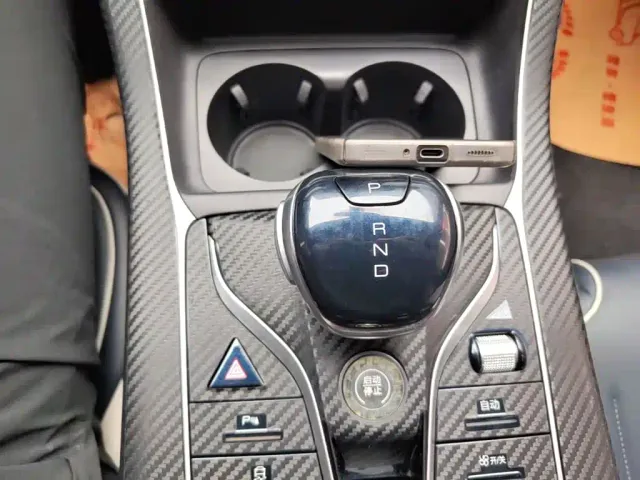 BYD Qin PLUS — Фото автомобиля 13