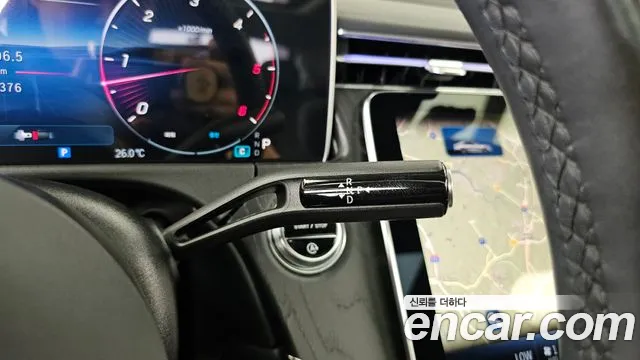 Mercedes-Benz E-Class — Фото автомобиля 8