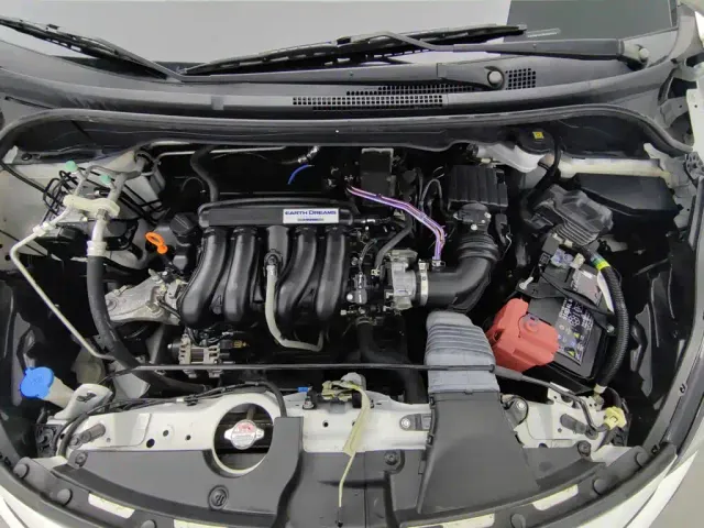 Honda Fit — Фото автомобиля 6