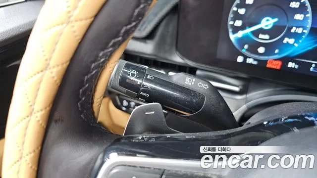 Kia Canival Carnival 4 поколение Бензин 9 мест Noblesse — Фото автомобиля 17