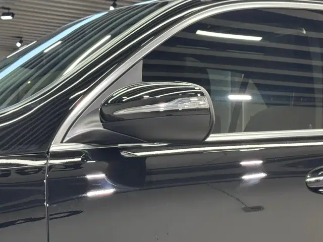 Mercedes-Benz GLE-Class — Фото автомобиля 12