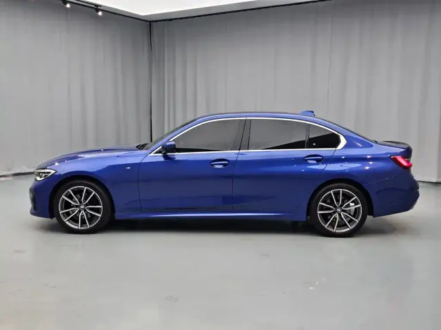 BMW 3 Series — Фото автомобиля 3