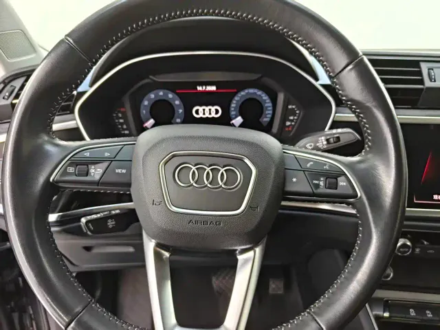 Audi Q3 — Фото автомобиля 8