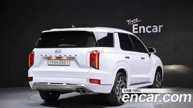 Hyundai Palisade Palisade Бензин 3.8 2WD — Фото автомобиля 2
