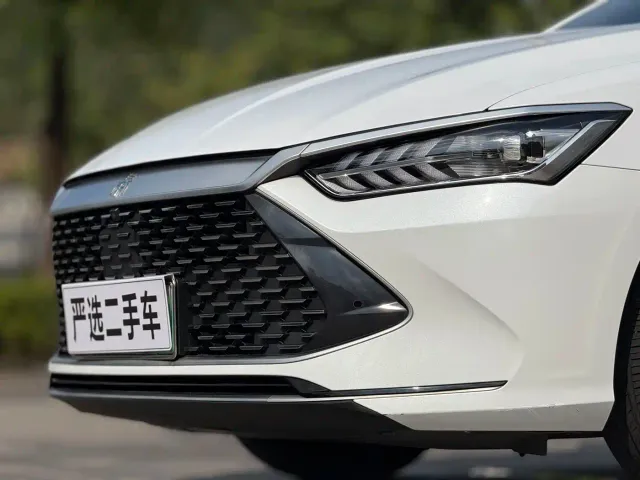 BYD Qin PLUS — Фото автомобиля 10