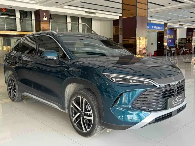 BYD Song L DM-i — Фото автомобиля 3