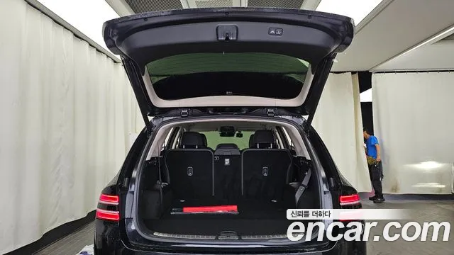 Genesis GV80 2.5T Бензин 2WD — Фото автомобиля 17