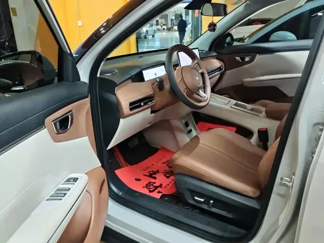 Wuling Bingo S — Фото автомобиля 9