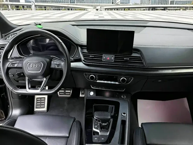 Audi Q5L — Фото автомобиля 5