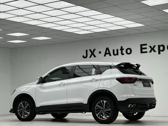 Geely Binyue — Фото автомобиля 22