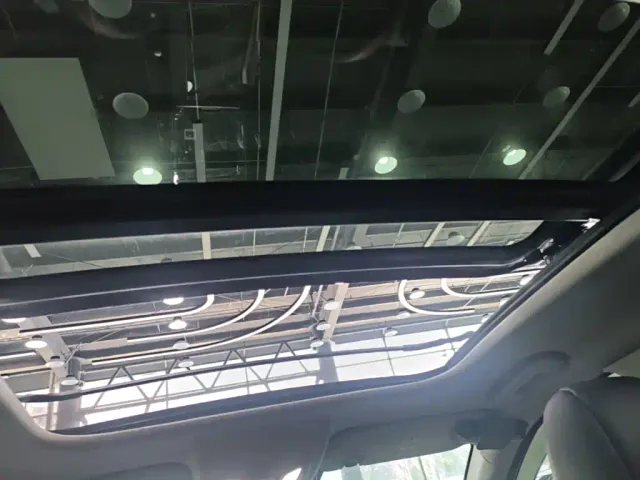 Dongfeng Yixuan MAX — Фото автомобиля 17