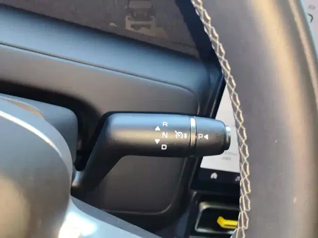 iCAR V23 — Фото автомобиля 16