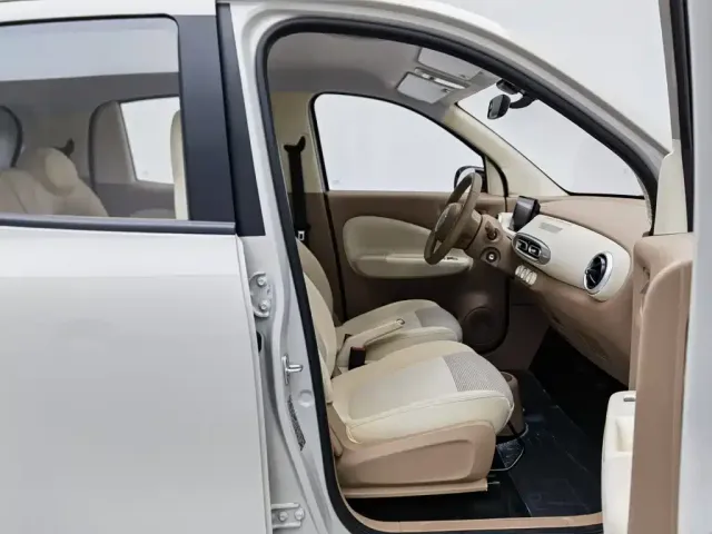 Wuling Hongguang Mini EV — Фото автомобиля 23