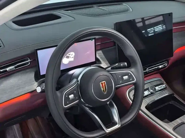 Hongqi H5 — Фото автомобиля 5