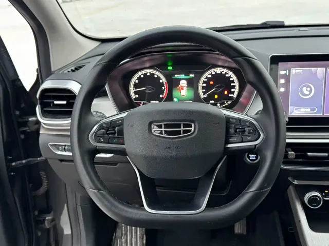 Geely Binyue — Фото автомобиля 11