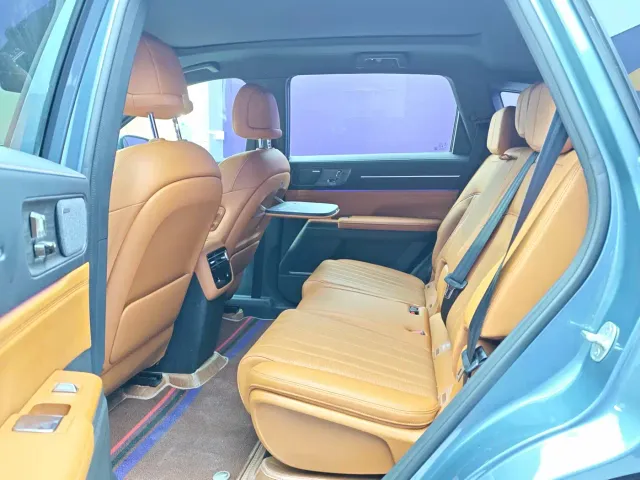 Jetour X70L — Фото автомобиля 9