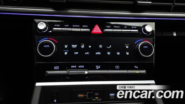 Hyundai Santafe — Фото автомобиля 17