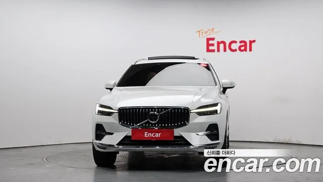 Вольво XC60 — Фото автомобиля 3