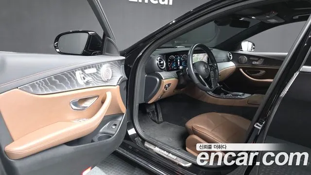 Mercedes-Benz E-Class W213 — Фото автомобиля 15