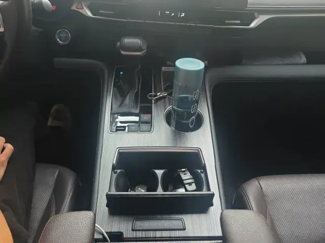 Toyota Sienna — Фото автомобиля 16