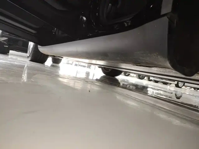 Tesla Model Y — Фото автомобиля 21
